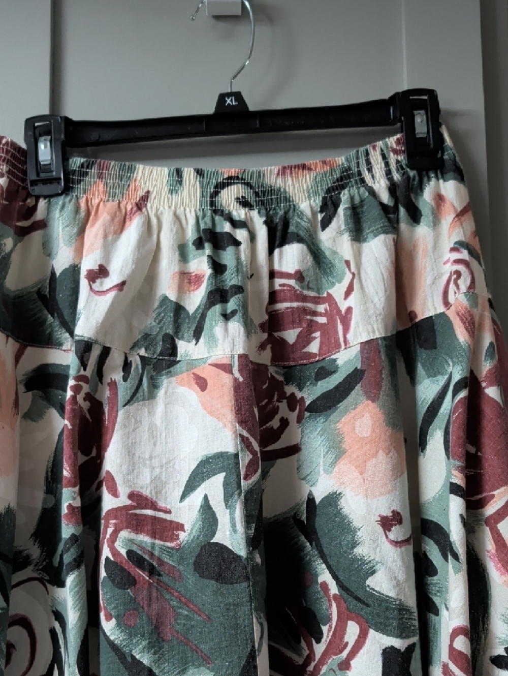 VTG Floral A-Line Midi Skirt in Pink, Green & Cream - Picture 2 of 10